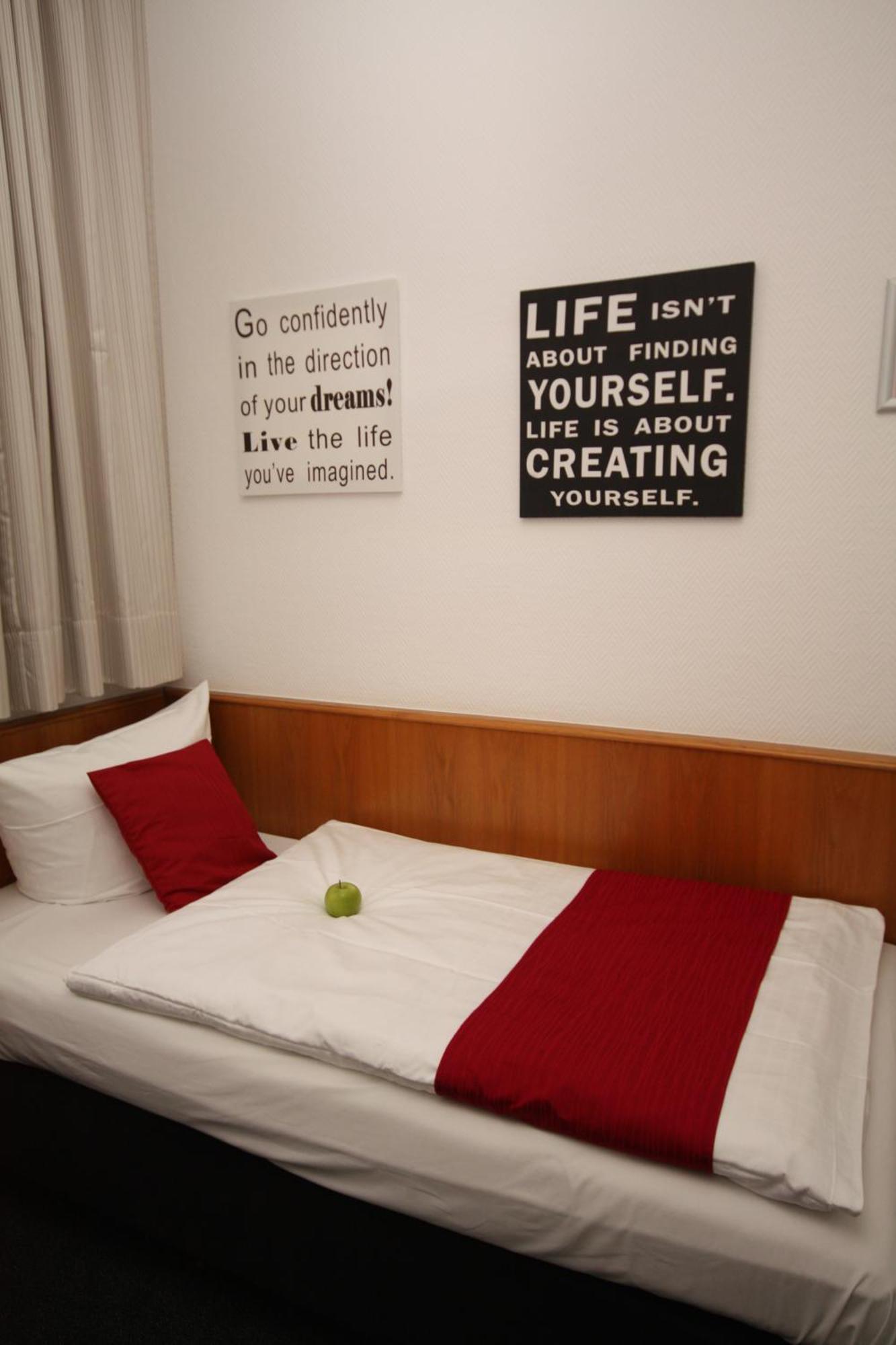 Hotel Heymann Kaiserslautern Eksteriør bilde