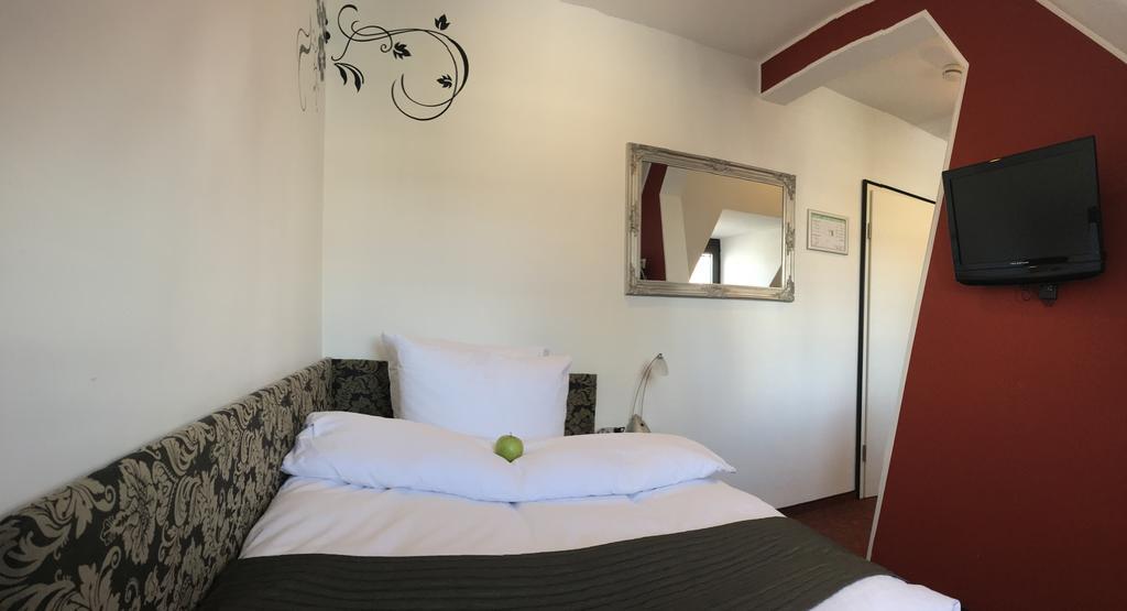 Hotel Heymann Kaiserslautern Eksteriør bilde